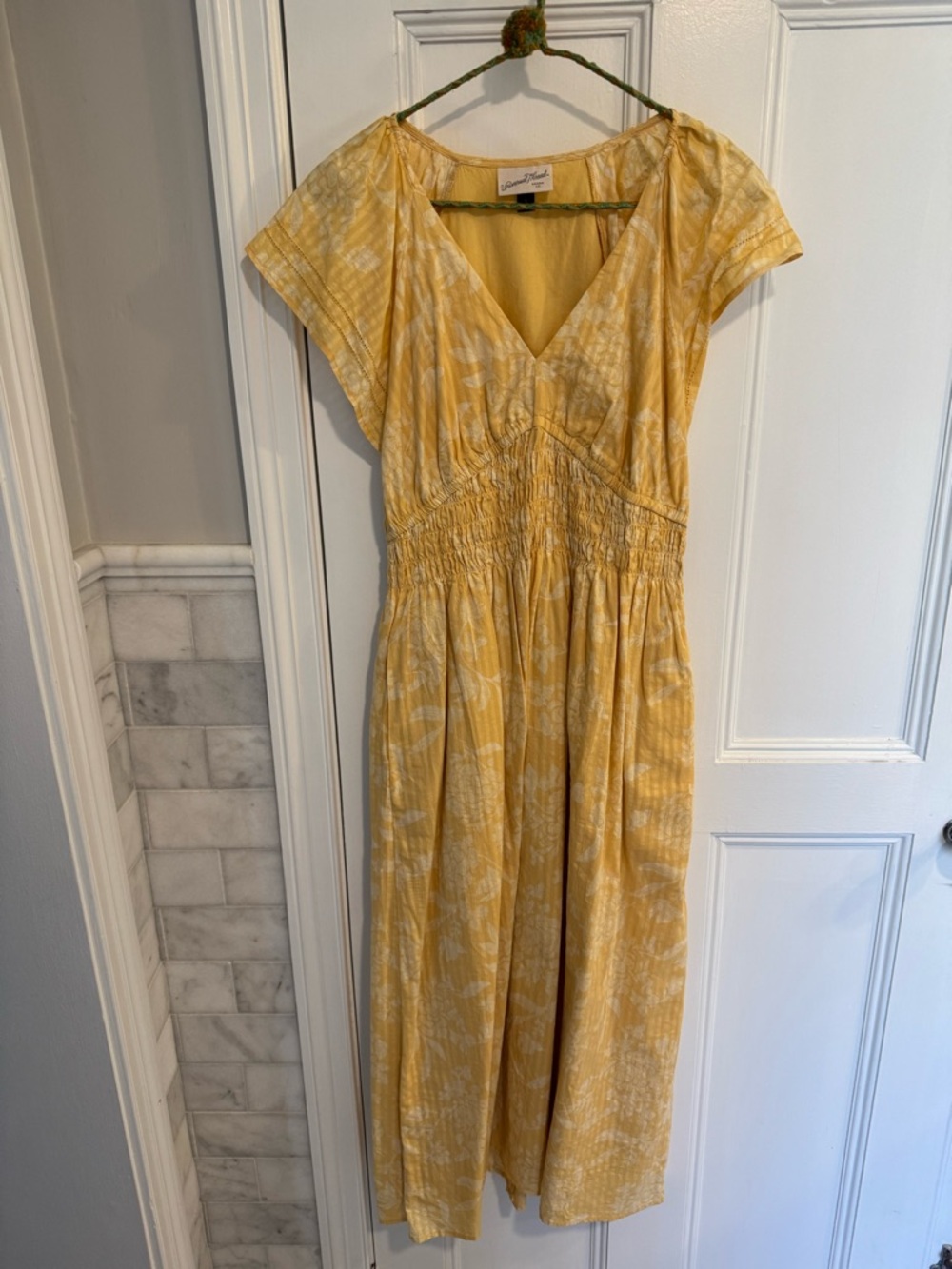Universal Thread Yellow V-Neck Smocked Midi Dress with Subtle Print